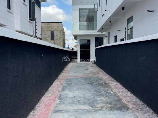 Duplex for sale in Ibeju Lekki, Abuja
