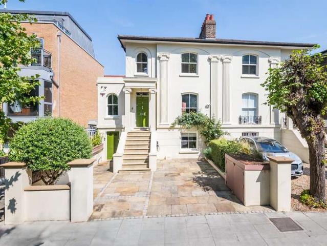 Farm for sale in Old Kent Road, Greater London