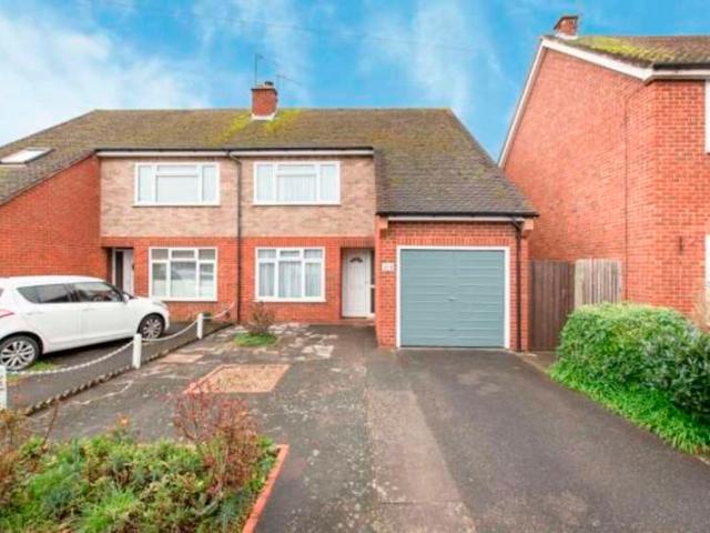 House for rent in Ripley Springs, Runnymede