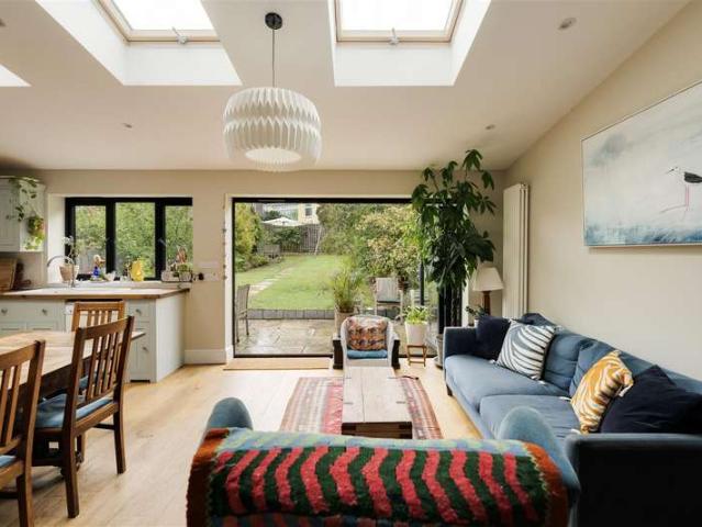 Farm for sale in Feckenham, City Of Bristol