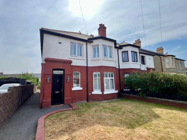 Farm for sale in Bridgend, Wales