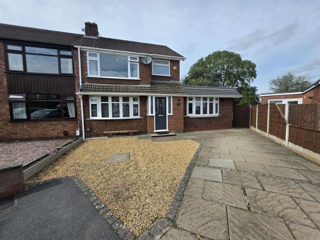Farm for sale in Heald Green, Greater Manchester