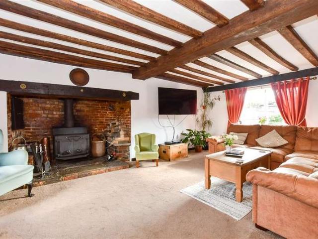 Farm for sale in Willesborough, Bridgefield