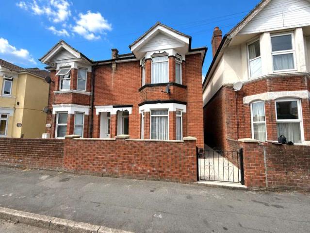 Farm for sale in Shirley, City Of Southampton