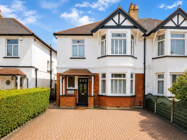 Farm for sale in Staines, Surrey