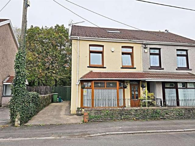 Farm for sale in Pontypridd, Wales