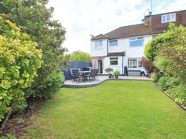 Farm for sale in Rickmansworth, Three Rivers