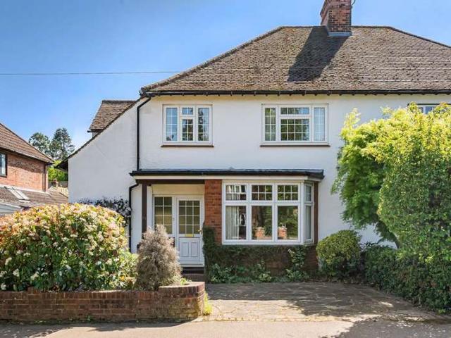 Farm for sale in Hertford, Colliers End