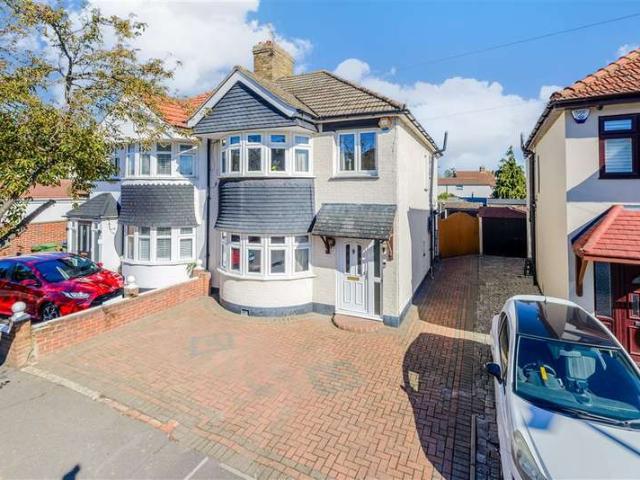 Farm for sale in London Borough of Bexley, Greater London