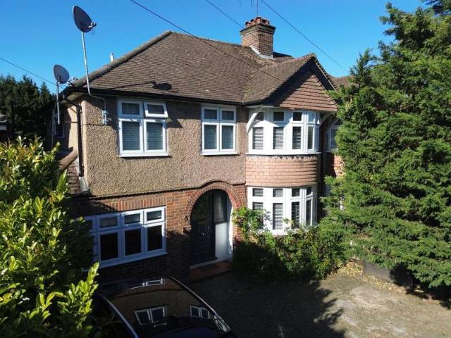 Farm for sale in Batchworth, Hertfordshire