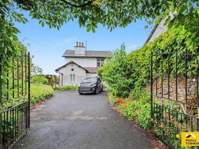 Farm for sale in Levens