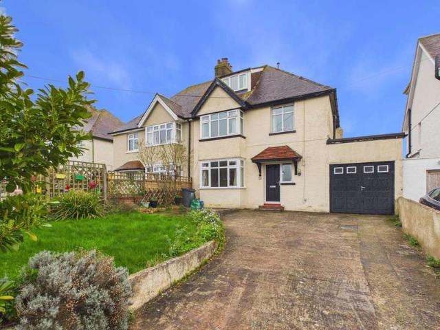 Farm for sale in Littleham, Budlake