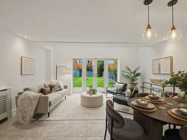 Farm for sale in Collyhurst, Manchester