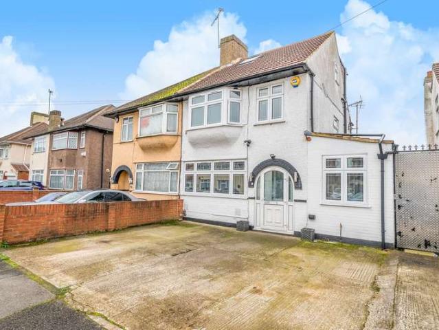 Farm for sale in Greater London