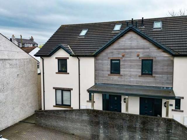 Farm for sale in Maryport, Broughton Moor