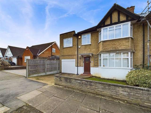 Farm for sale in Eastcote, Greater London