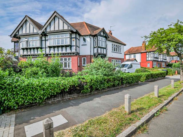 Farm for sale in Sudbury, Greater London