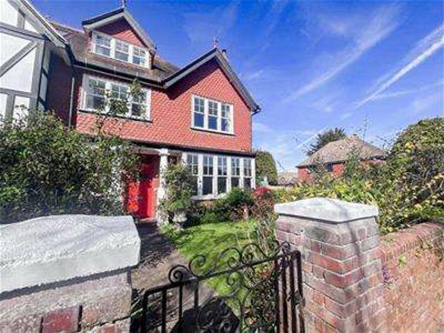 Farm for sale in Collington, Heathlands