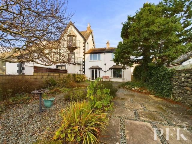 Farm for sale in Keswick