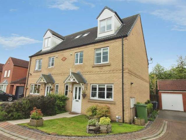 Farm for sale in Sherburn In Elmet, North Yorkshire