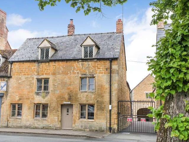 Farm for sale in Fossebridge, Gloucestershire