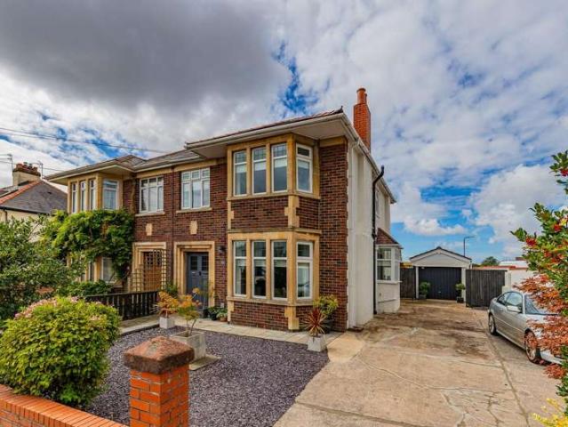 Farm for sale in Penarth, Wales