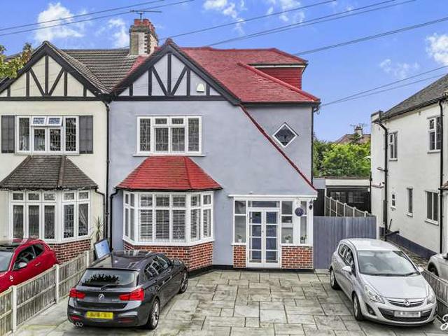 Farm for sale in Alton Barnes, Essex