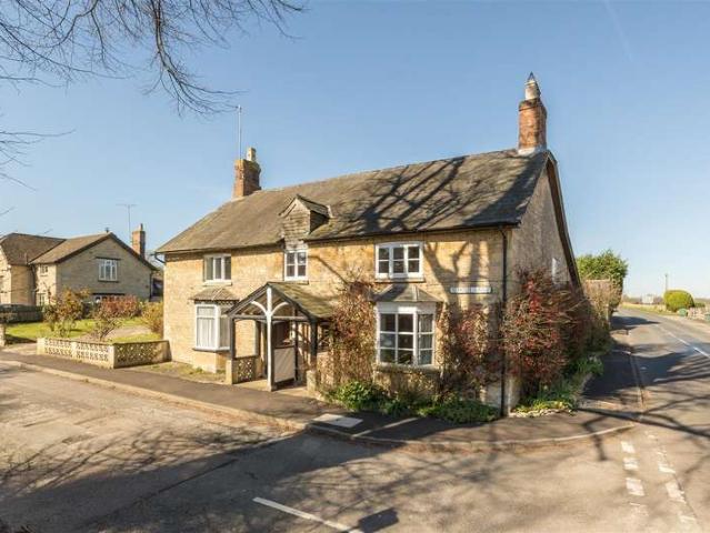 Farm for sale in Evershot, Oxfordshire