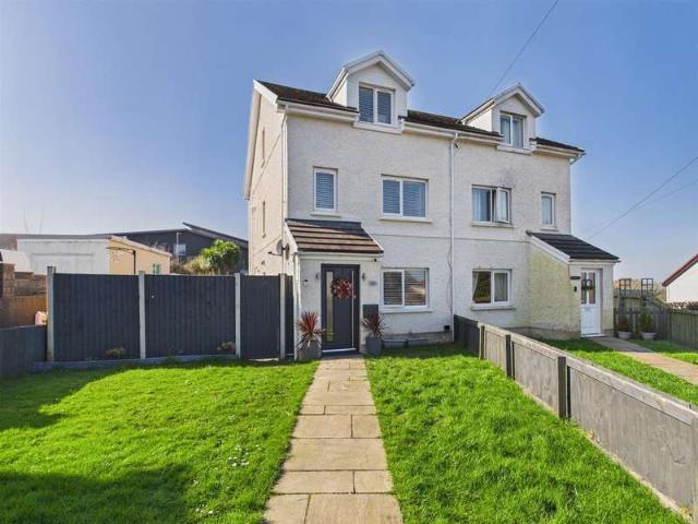 Farm for sale in Trimsaran
