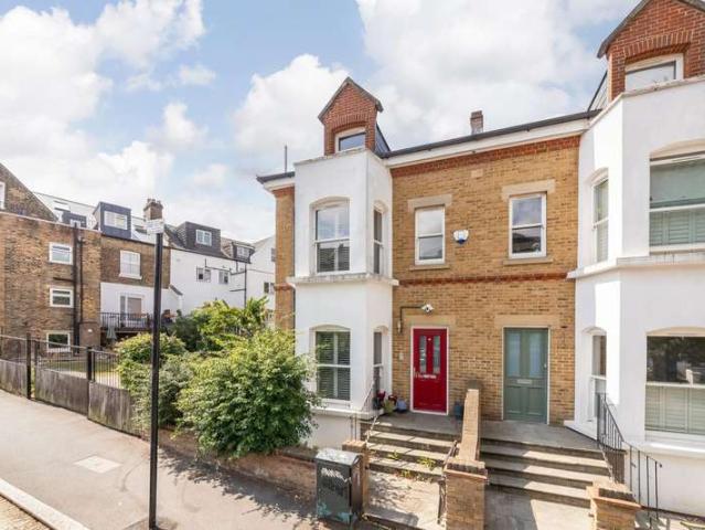 Farm for sale in Tulse Hill, Greater London