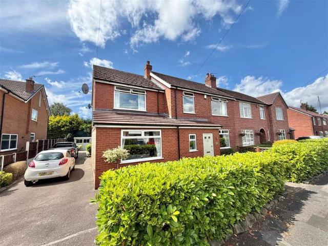 Farm for sale in Cheadle Hulme, Greater Manchester