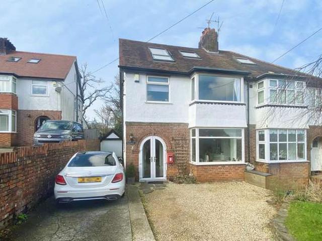 Farm for sale in Falcon Lodge, Wales