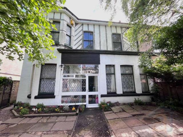Farm for sale in Meols Cop, Southport