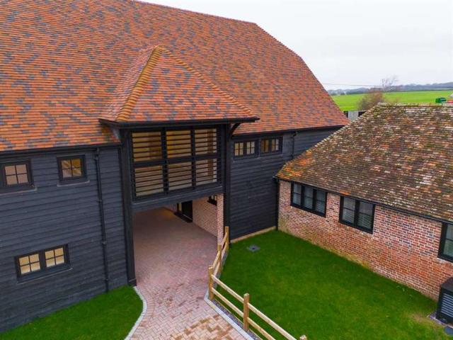 Farm for sale in Hoath, The Bridge