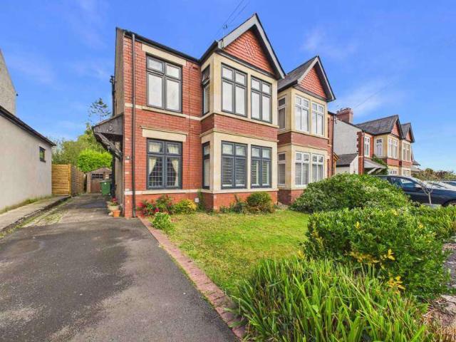 Farm for sale in Falcon Lodge, Wales