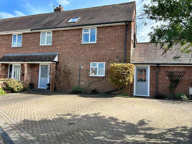 Farm for sale in Broughton and Old Dalby, Brentingby