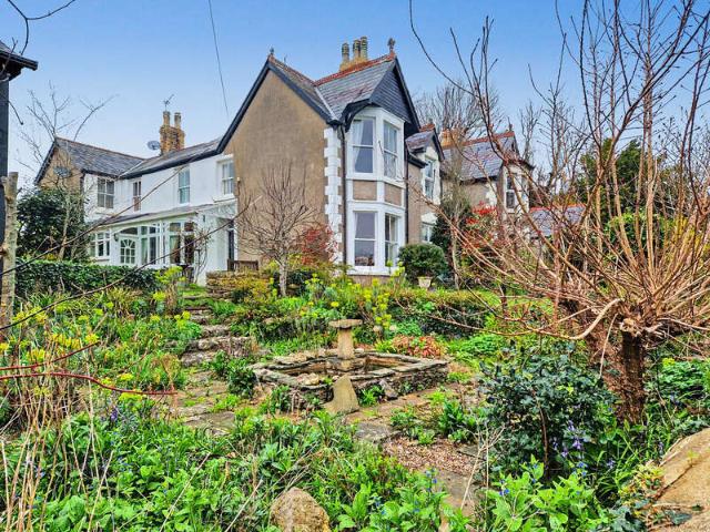Farm for sale in Porthcawl, Newton