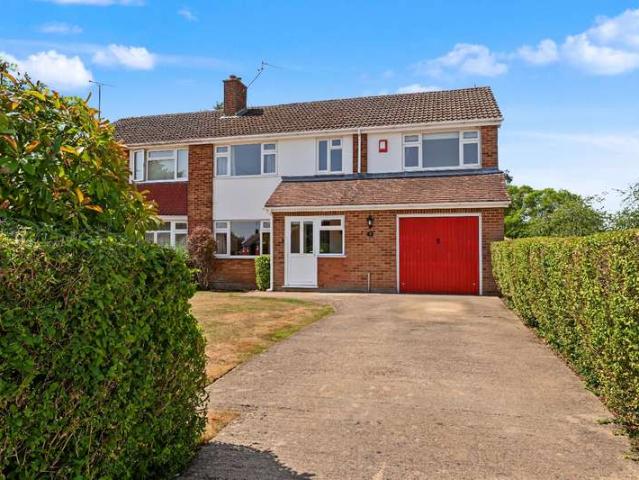 Farm for sale in Bedgrove, Aylesbury