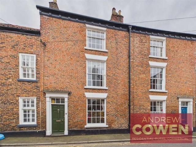Farm for sale in The Old Town, Kepwick