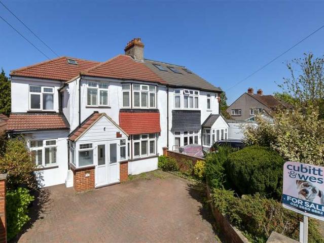 Farm for sale in London Borough of Croydon, Sanderstead