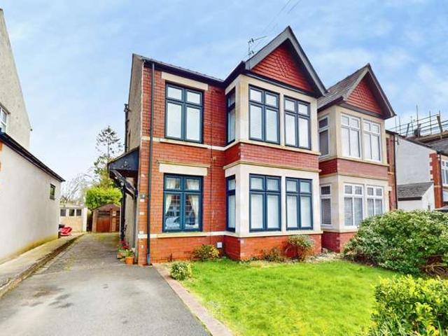 Farm for sale in Falcon Lodge, Wales