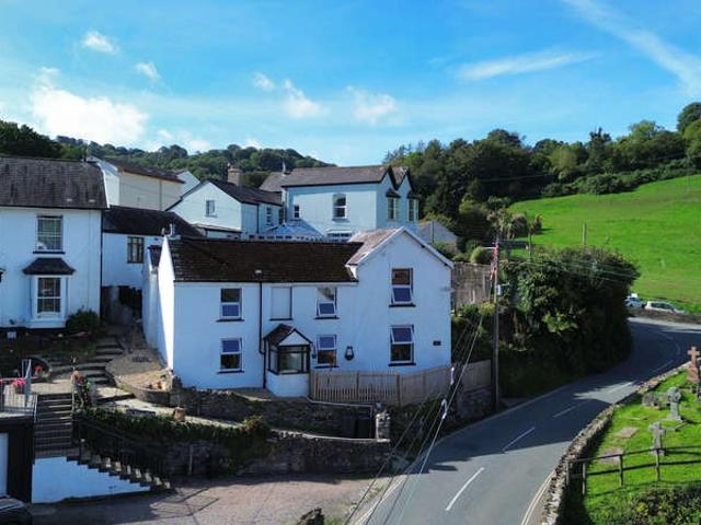 Farm for rent in Combe Martin, North Devon
