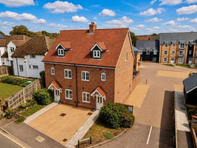 Farm for sale in King's Walden, Hertfordshire