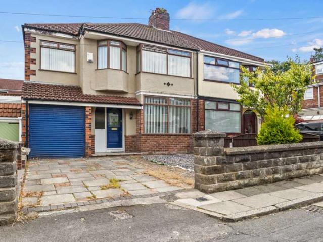 Townhouse for sale in Bewdley, Catchems End