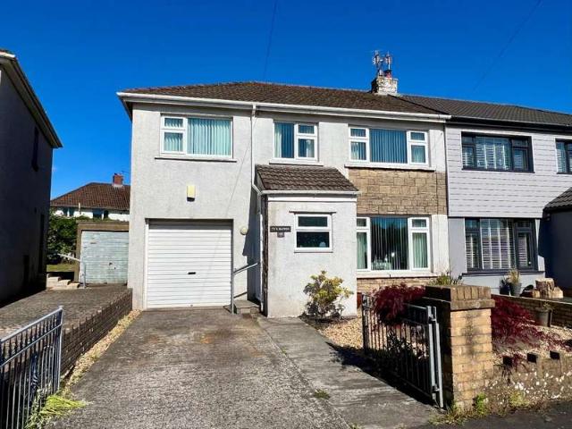 Farm for sale in Coychurch Lower, Coychurch