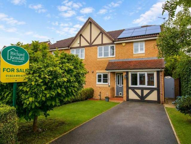 Farm for sale in Normanton and Altofts, Old Snydale