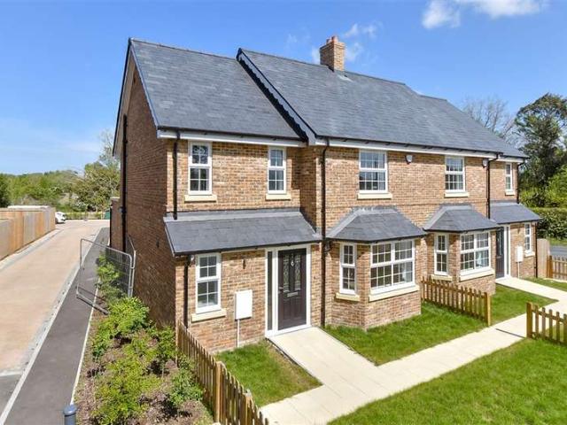 Farm for sale in Midway, Kent