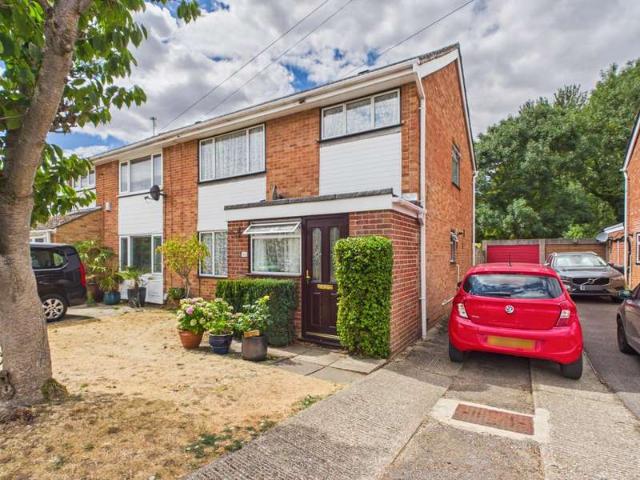 Farm for sale in Holybrook, Reading