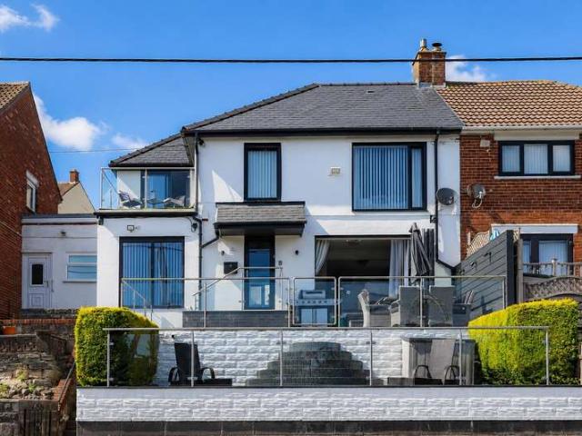 Farm for sale in Barry Island, Barry