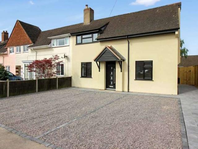 Farm for rent in Tutnalls, Bromsberrow Heath